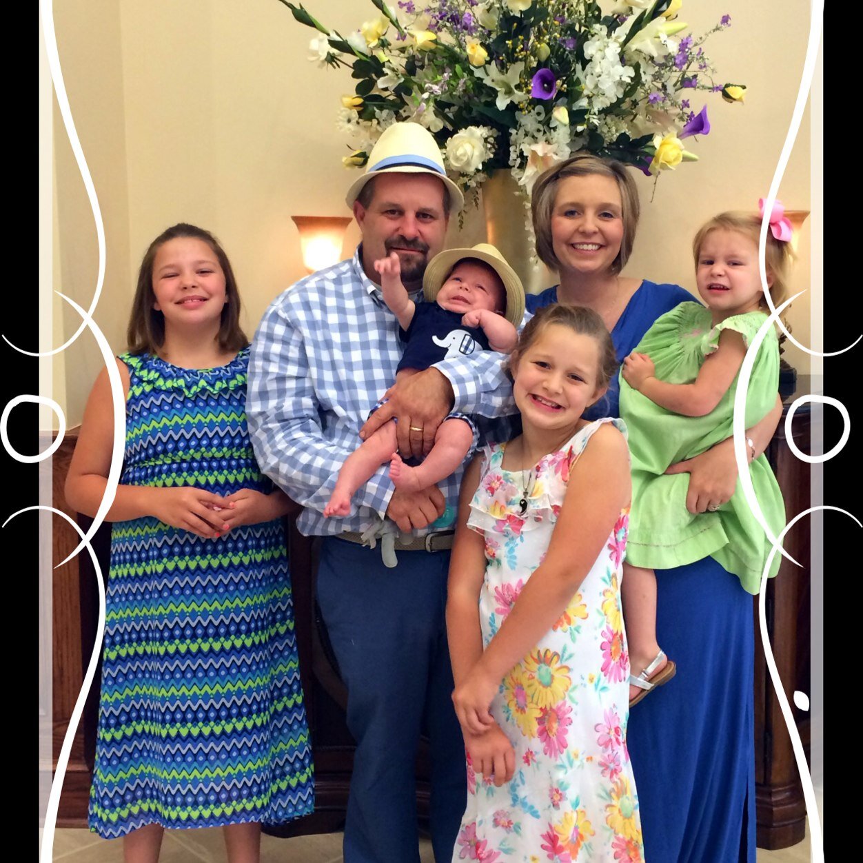 Saved by grace. Blessed beyond measure. Wife. Mommy. Disney addict.