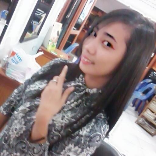 zhezhe_lsg's profile picture. 