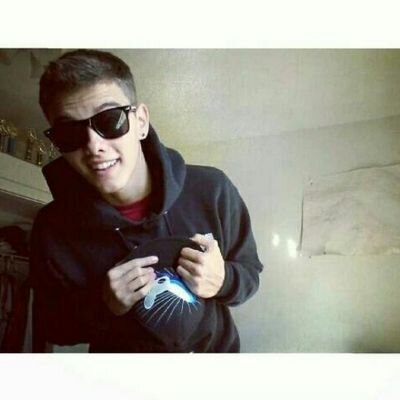 | Nick Hipfire Matthews |Christian | Taken |
| Florida | 16 | 
|Call of duty competitive player|