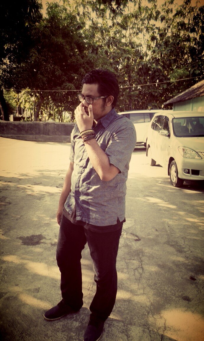 AziziErie's profile picture. manusia yang bangga dengan kebodohanya,..