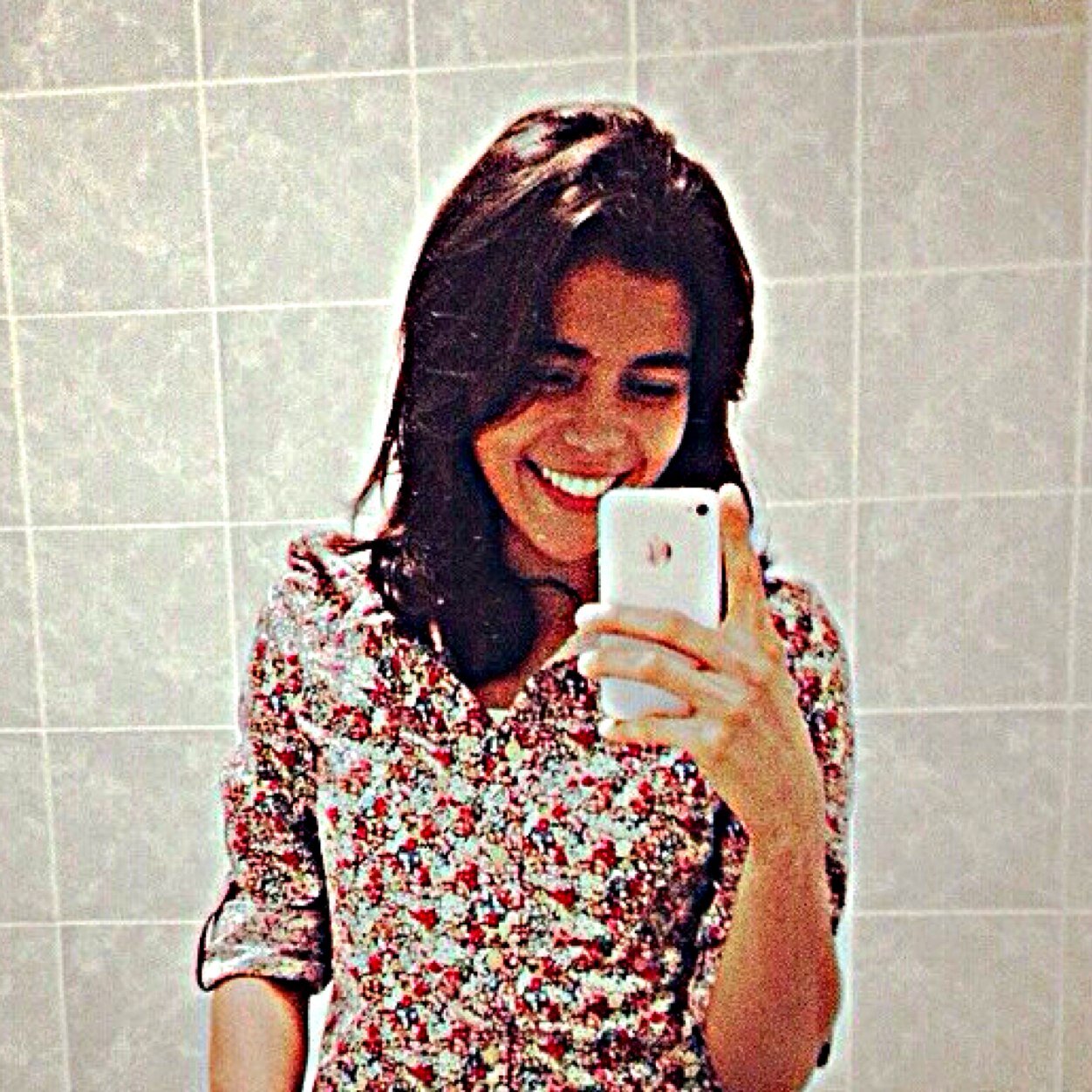 Só estou no twitter pela Fama, Glamour, pelas pessoas bonitas, pela Paz Mundial, e por ter talvez uma forma de encontrar a Cláudia Raia e engravidar dela.