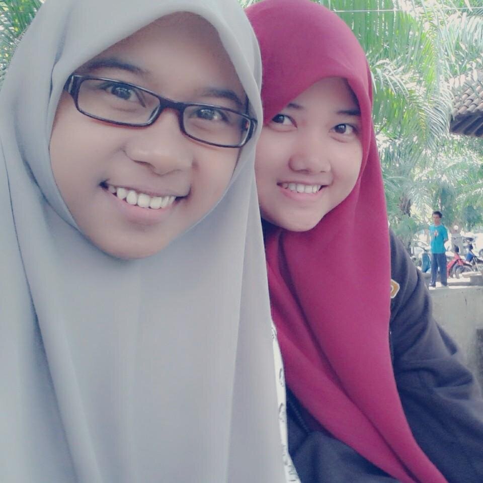 Menjadi Wanita Sholehah, Amin {} ( ◦˘З(◦'ں'◦)