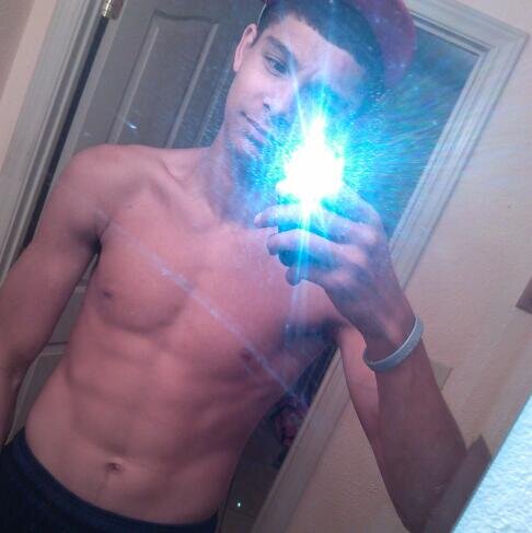 Im 15. GMFB!!! I attend RCHS High School. Basketball and working out is basically my life. Hard work beats talent. Sophomore/athlete/ #making #history