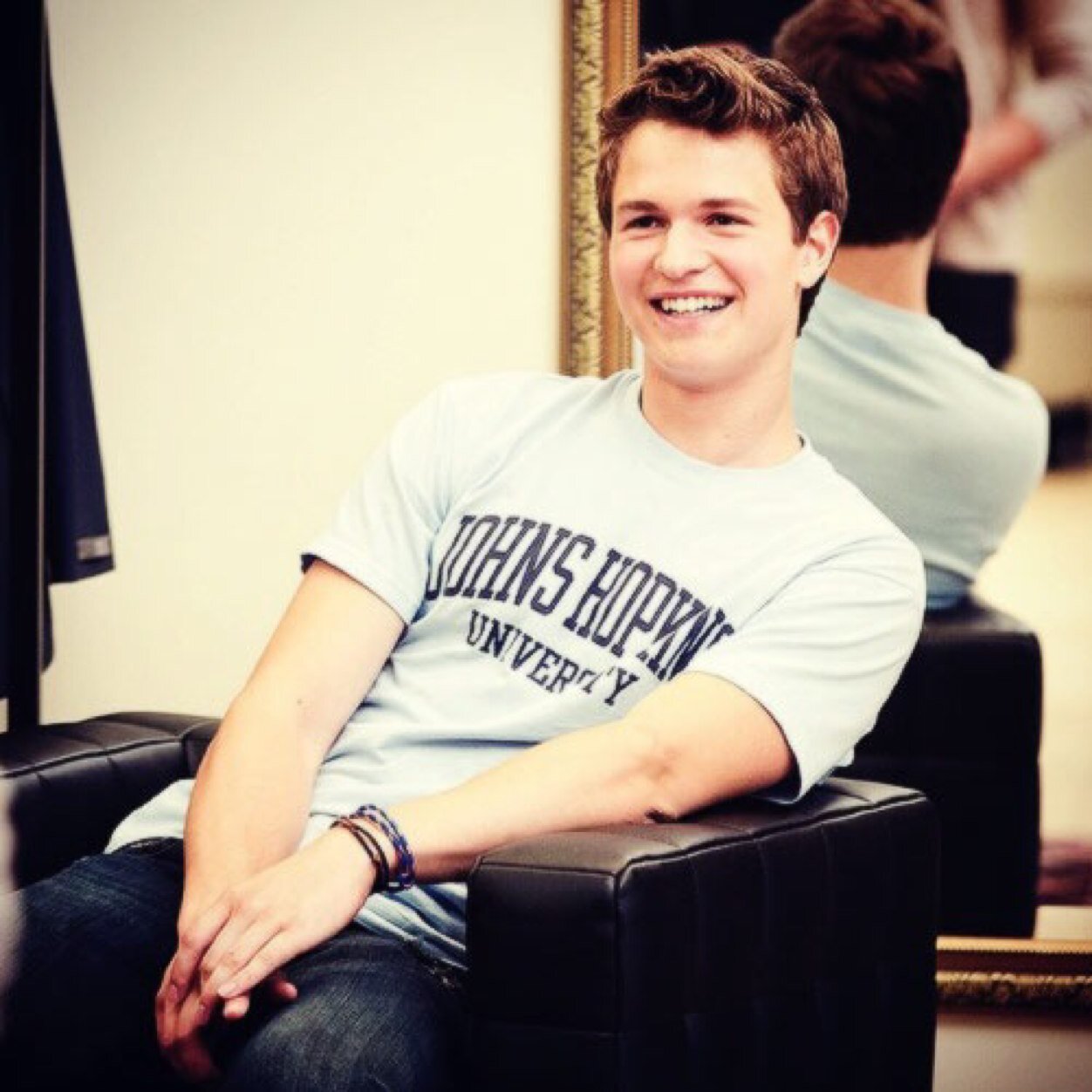 fauxokay's profile picture. Okay.