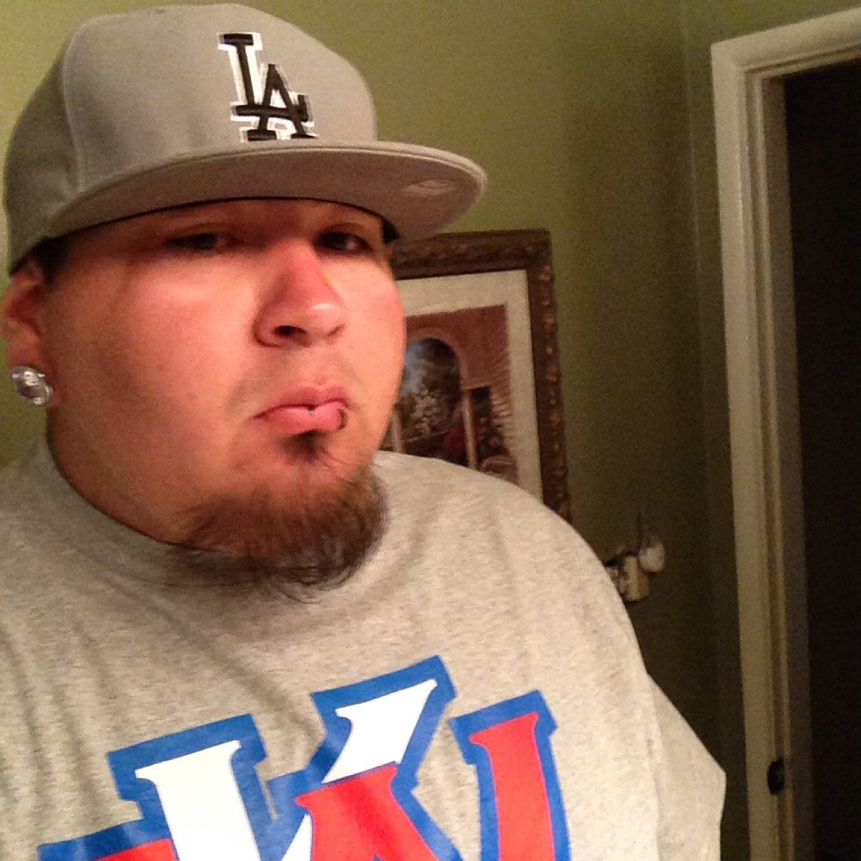 dahoneybadger5's profile picture. 