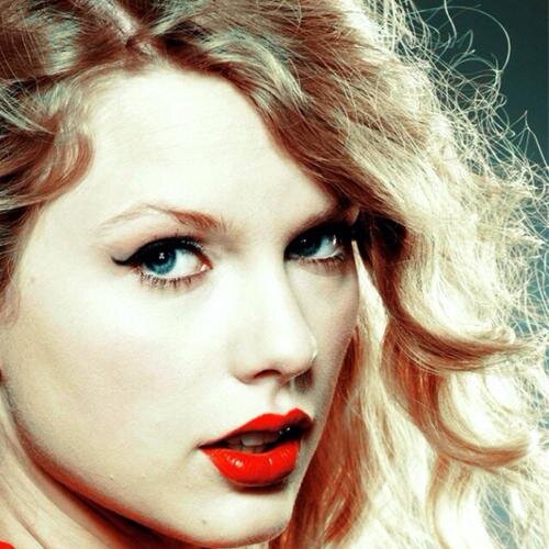 Free follow. Just follow @adeswan2 please :)