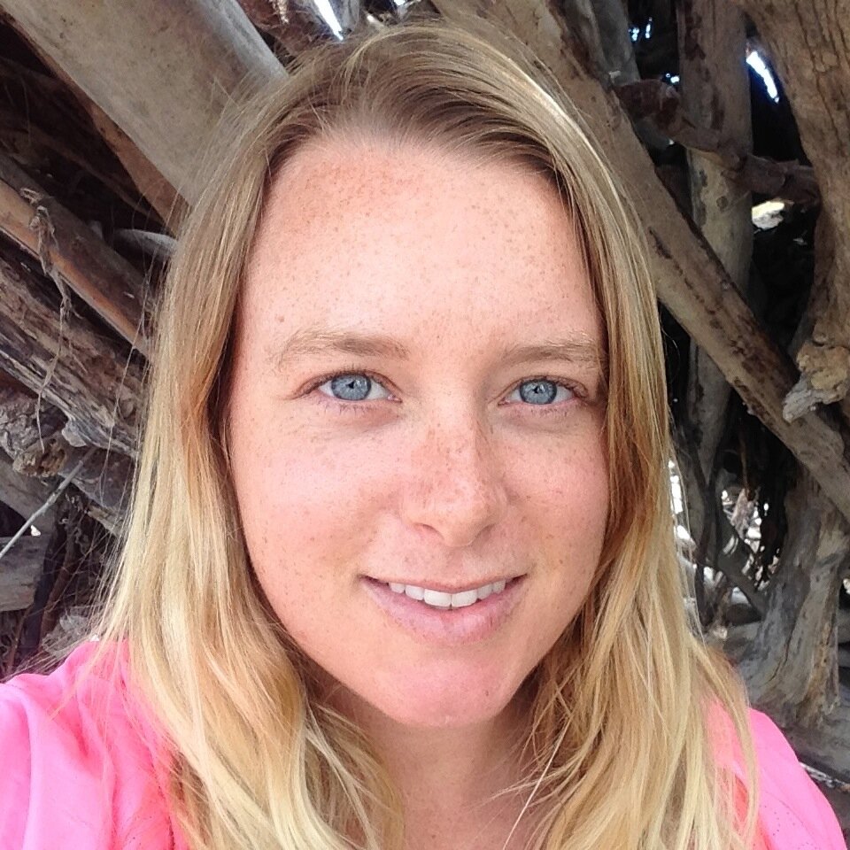 AmySweetAs's profile picture. Artist, Writer, Miniature Maker, Surfer.