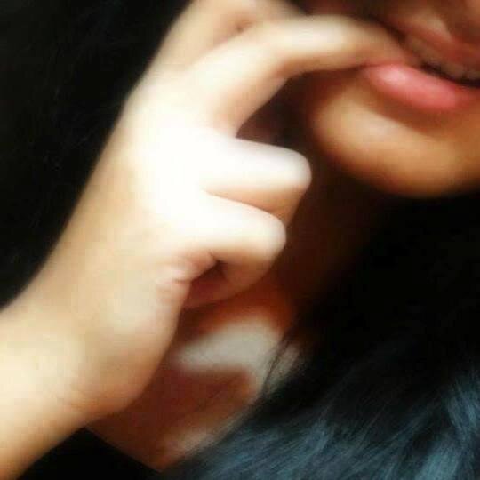 live in dreams|| I'm cute and i know it|| friendly, moody and I'm crazy|| 14 January|| Capricorn || Messi