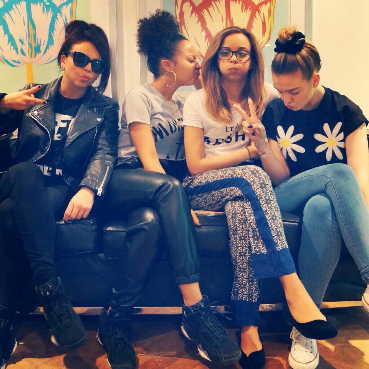 minimix1231's profile picture. Littlemix: these wings are ment to fly Follow in IG: mixer1231