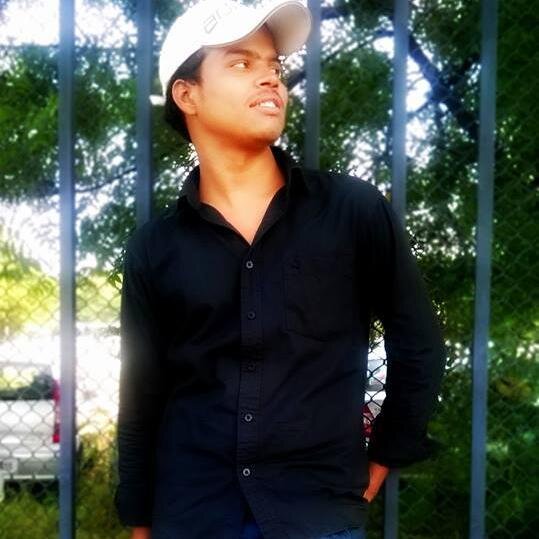 saimukesh123's profile picture. 