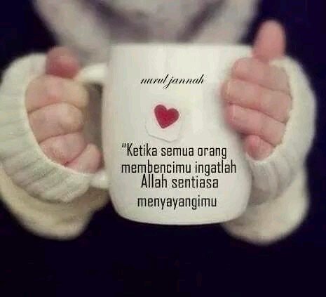 Biar MERINDU asal TAK JEMU .jangan DI SISI tapi TAK SERASI.
