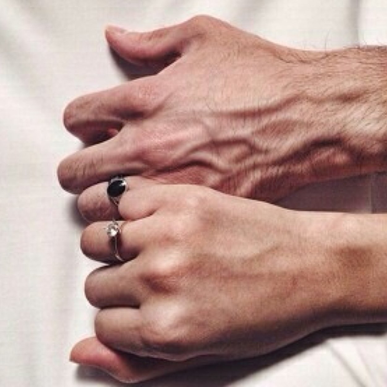 ghdoo85819666's profile picture. سعادتي في يد الله' ، فلا صديق ينزعها ! ولا معشوق يمزقها ..ولا قريب يتحكم بها , فأنا لم اُخلق لأجلهم ♡