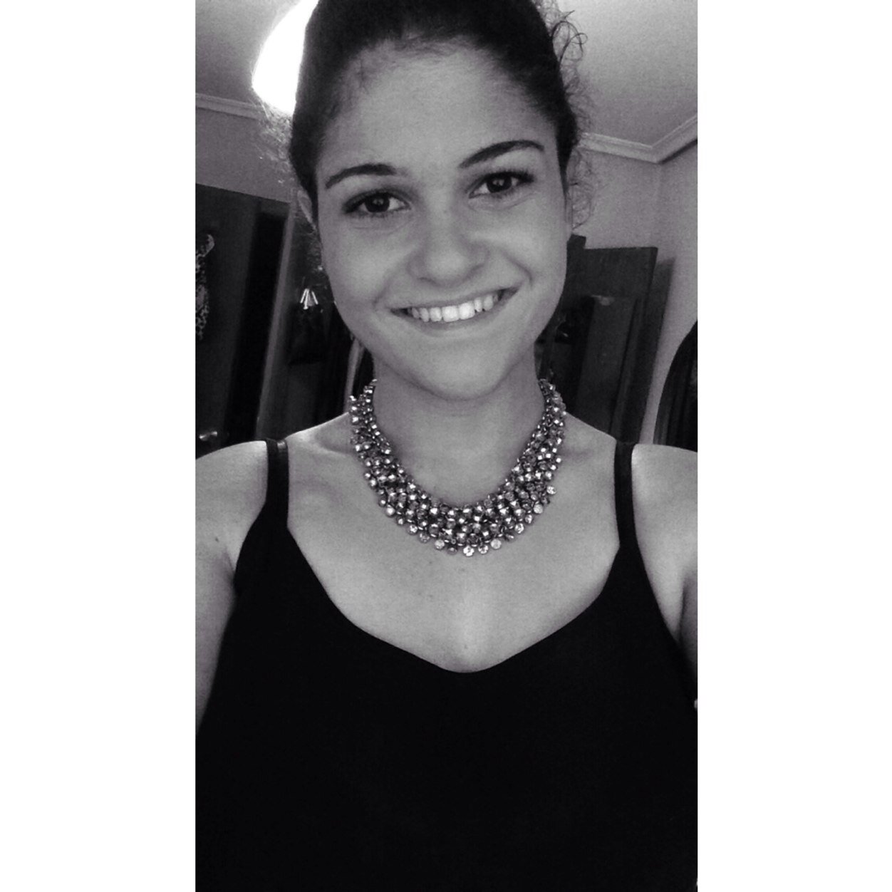 covaechevarria's profile picture. Remera en paro y fisioterapeuta en potencia. Una vez que hayas aceptado tus límites, ve más allá de ellos.