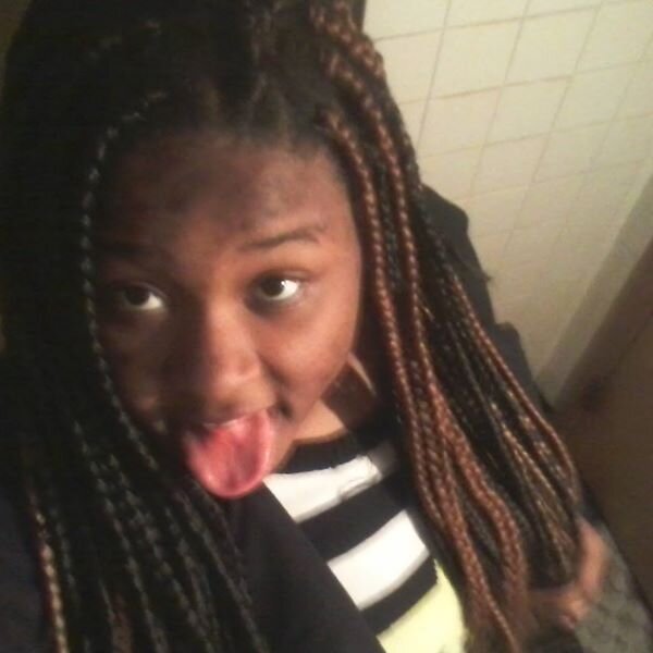 HI, MY NAME IS ANASIAHA A.K.A ASIA BANKHEAD ,RVL BYTCH AND LOVE MY BAEE AND DONT PLAY WITH ANYBODY WHEN IT COME BETWEEN MY FAMILY, LOVE EVERYBODY N THATS IT