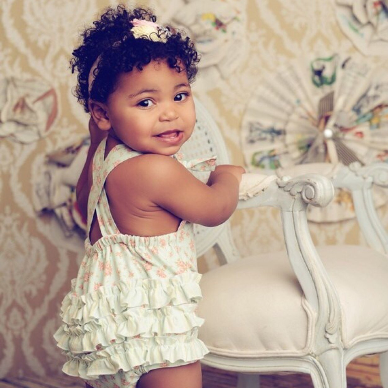 Daddy: @EvilTelepath Mommy: @AddieHai #Marvel #Xmen #RP #Human #2yrOld
