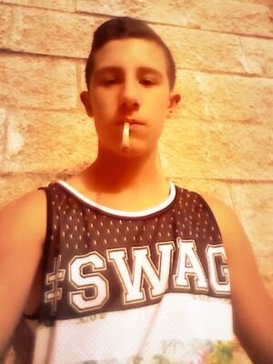 juanjoRG4L's profile picture. betico , salir de fiesta ,siesta y a seguir la fiesta , no puedo vivir sin musica BREAKBEAT mis erman@ lo mejo que tengo el dia que farten nose que hare;)