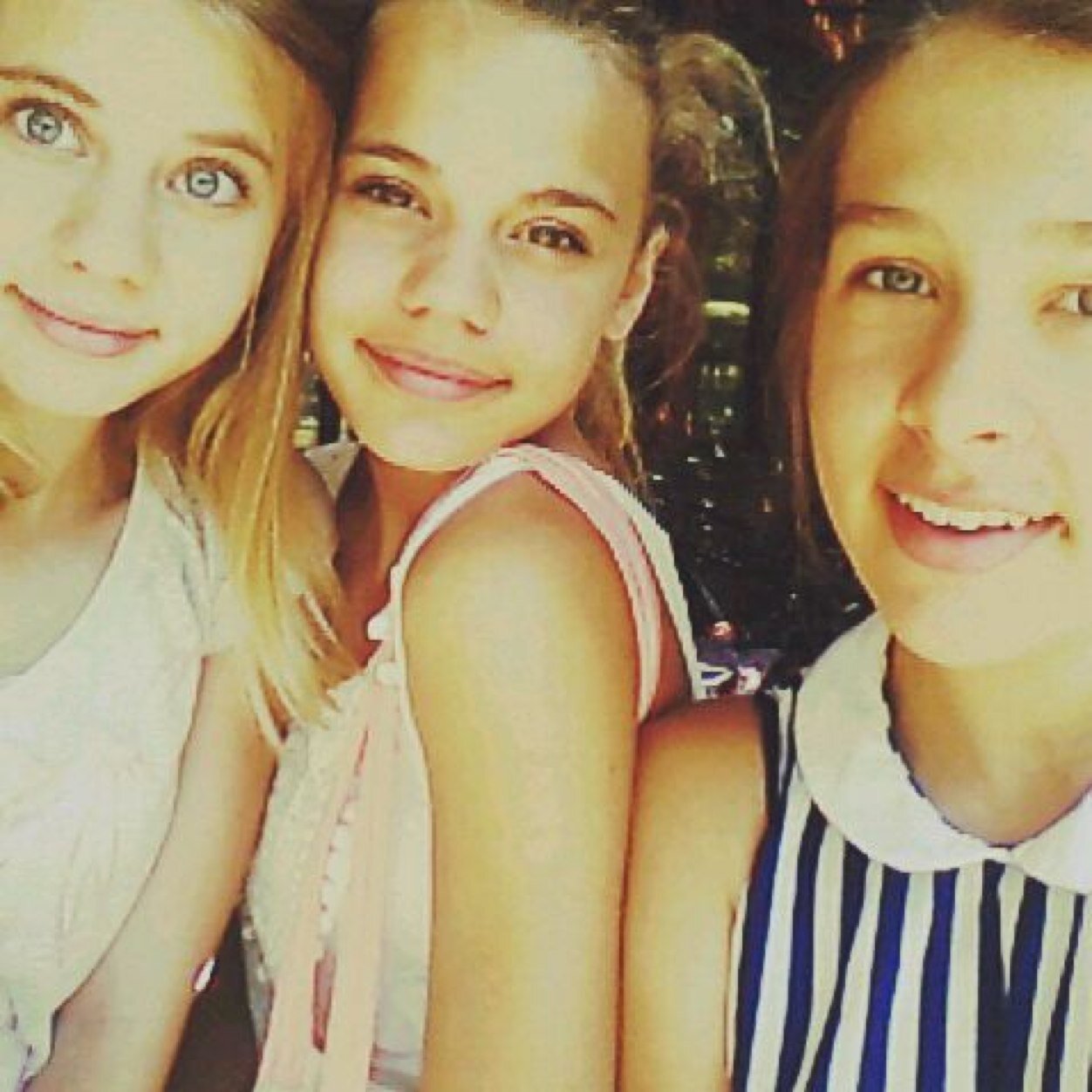 MaykeSavelkoul's profile picture. Groepje 8 en c1 teampje altijd in mijn hart + fam op nr1