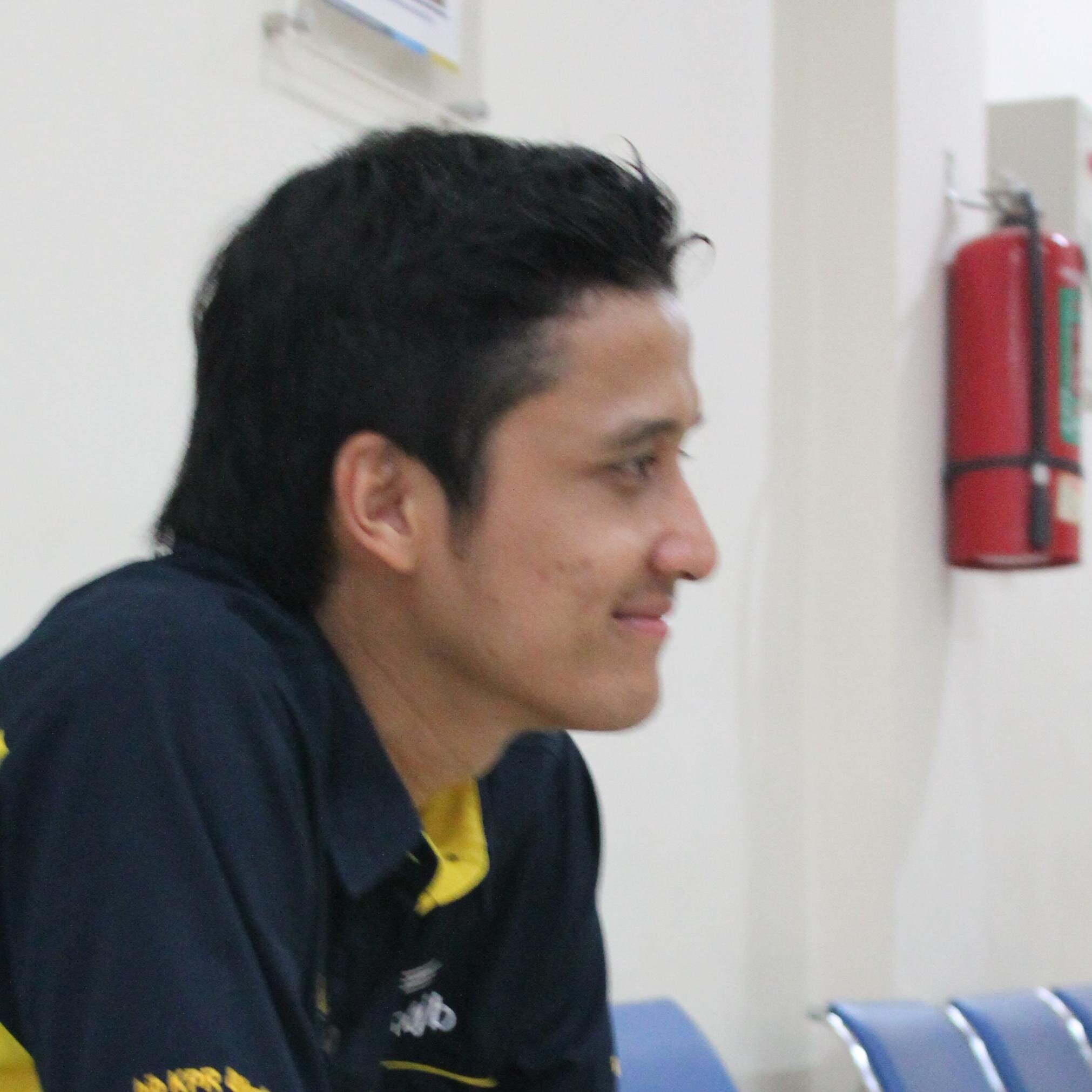 adhietia77's profile picture. 