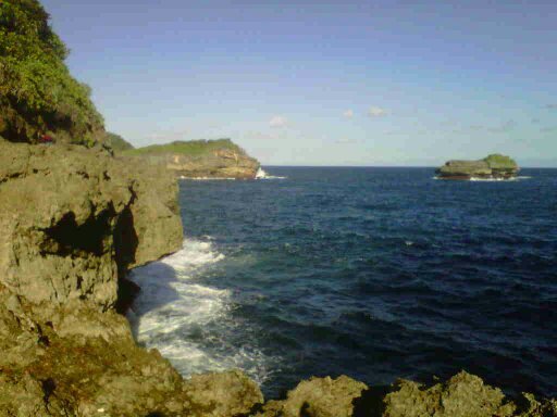 RadenMaisa's profile picture. 107 the fastest bus in jakarta (was)