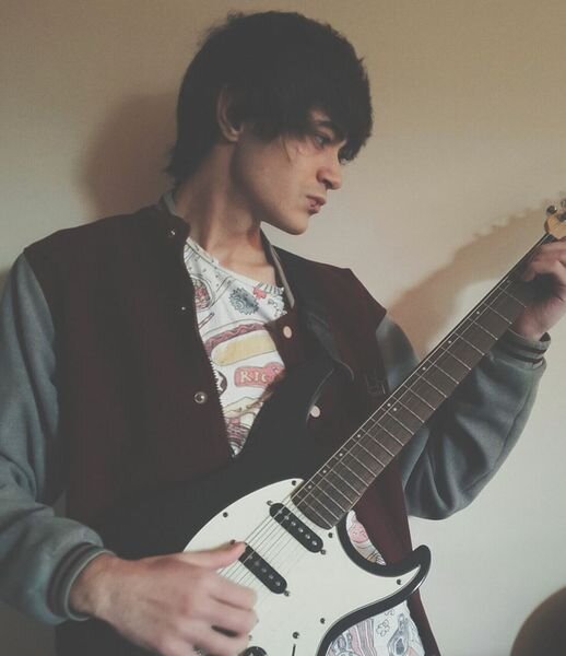20, bi, Antalya, Akdeniz Üniversitesi, Oreo, Cosplayer, Uyku falan falan~ (bkz. Melaba-Ebet)