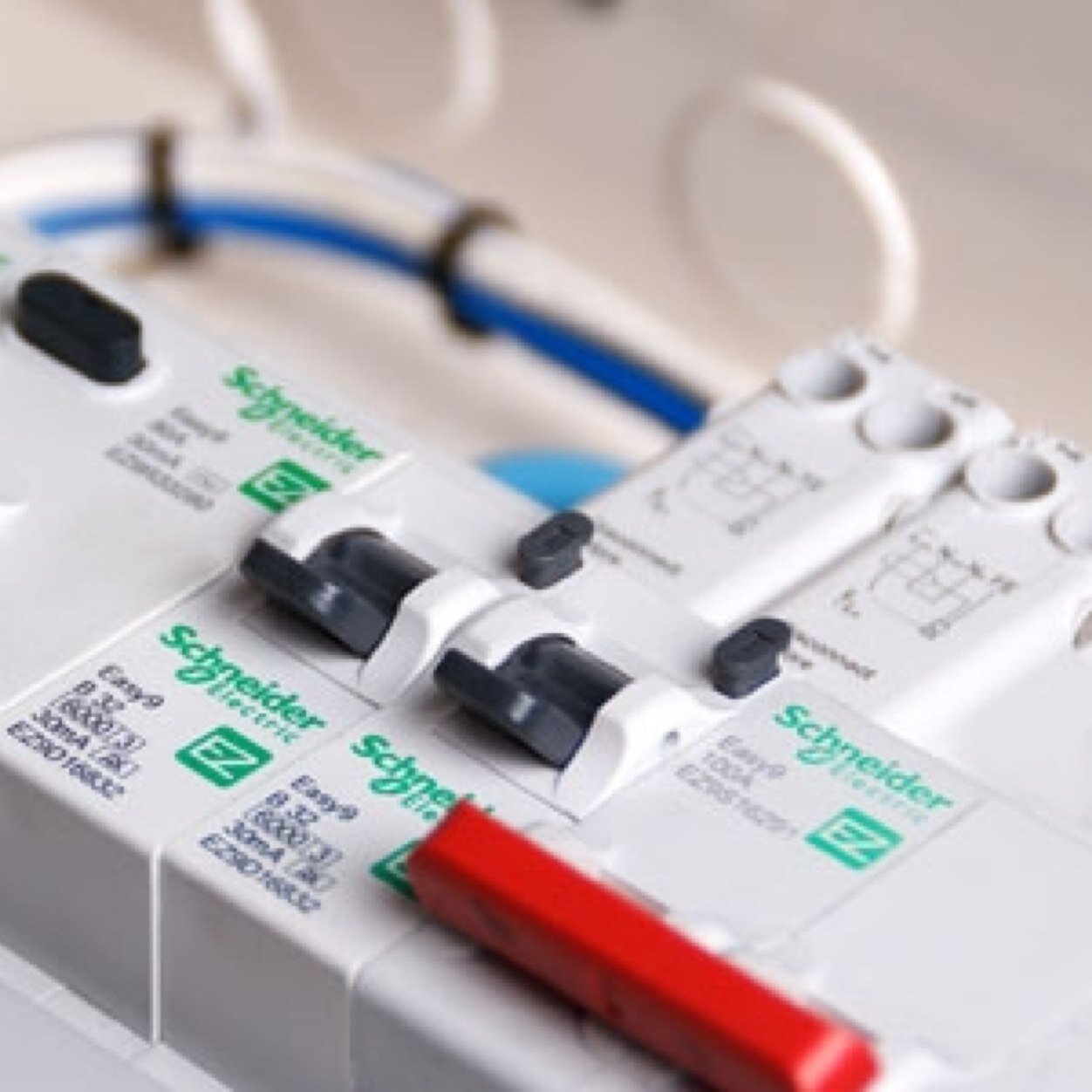 FOR ALL YOUR ELECTRICAL NEEDS WONT BE BEATEN ON QUALITY AND VALUE REPUTATION IS EVERYTHING