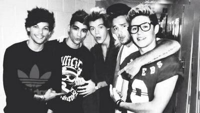 I GAVE YOU A FREE FOLLOW SO PLEASE FOLLOW @p0rnsiteharry