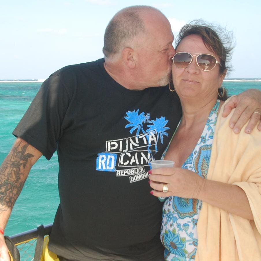 GarySchrimpsher's profile picture. #Trump supporter #Republican #Christian  #Trucker #MotorCarrier #xtremexpress #beekeeper #nascar #racing