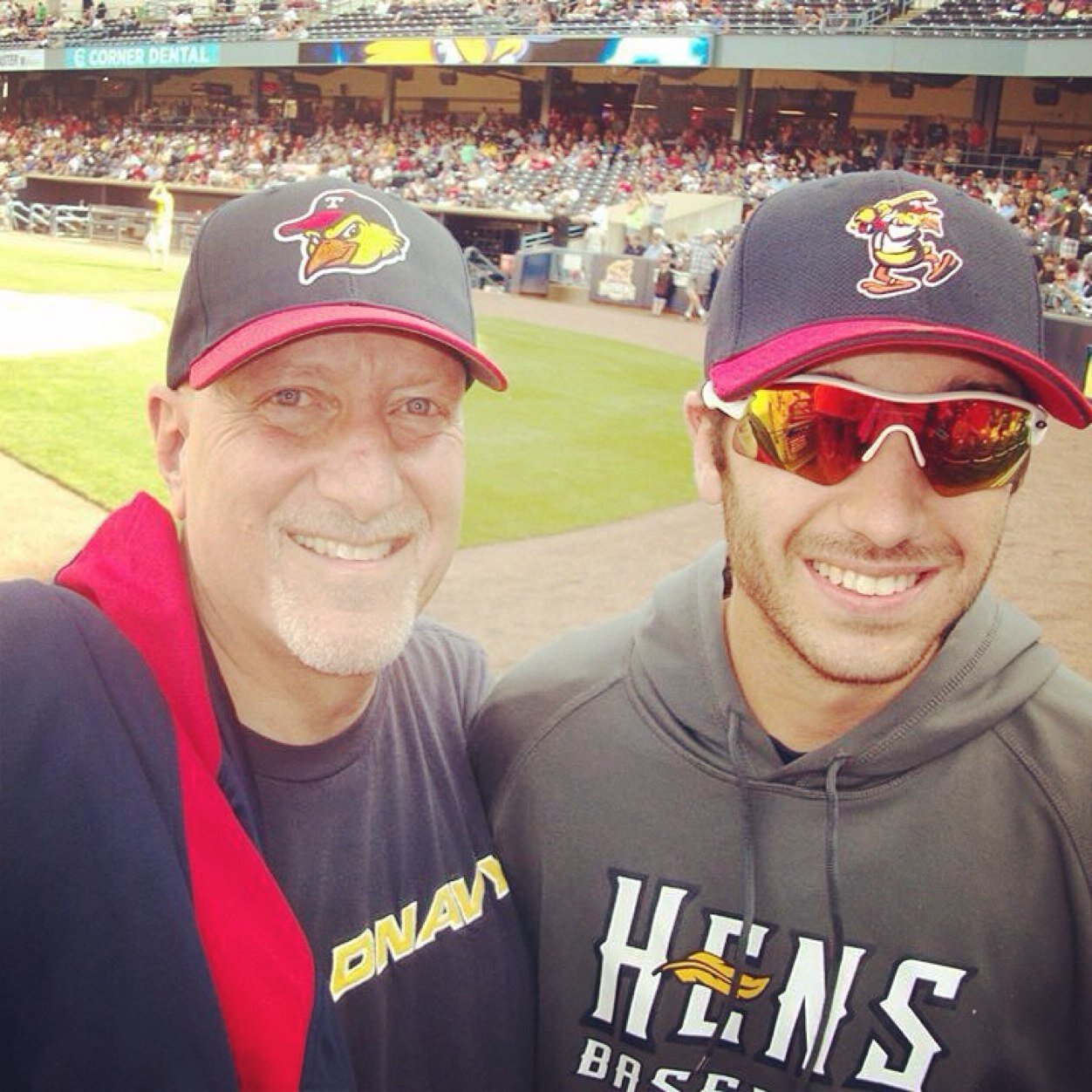 Married, Atheist, @bgsu graduate, Technical Recruiter @Mondo_agents, Retired @MudHens Bullpen Catcher