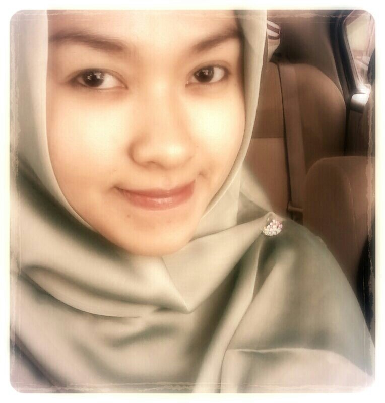 novitabrilli's profile picture. @Ony_zunnuroini 's wife ;)