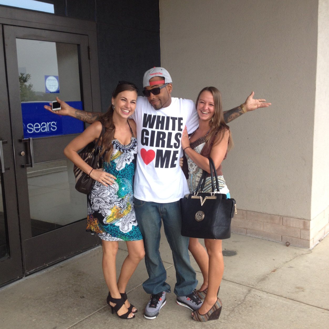 ceodebo3133_FG's profile picture. My brilliant ignorance is like no other ,Head of the board for #TeamLongStroke, #CMC3133 #FettiGang412 #KingTeam #ChainGang #BME IG ceodebo3133_FG