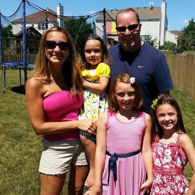 Wife. Mom. 3rd-grade teacher.