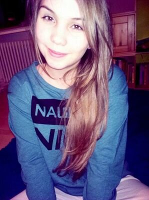 free follow from @AnneIsNotJoking cos you're rad, feel free to follow her ^^