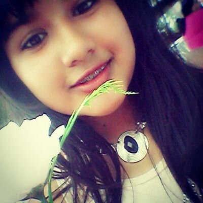 Hola siganme 
y los seguire
-Amo los corridos