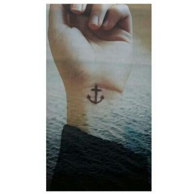 Spread your little wings and fly away,far away. ♥