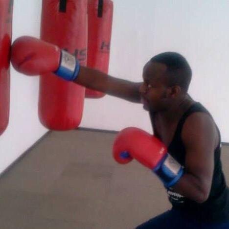 MubarakTurye's profile picture. Stop waiting for things to happen, Go out and make them happen.