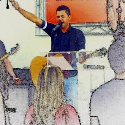 EricoFernandoEF's profile picture. https://t.co/OsKKH671Rd  
SERVO DO SENHOR, MINISTRO DE LOUVOR, CASADO COM MARTA RODRIGUES.
https://t.co/vRFKF2NO6T