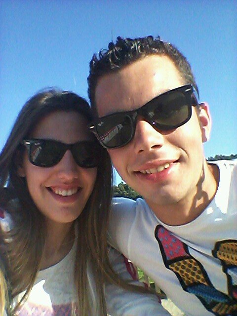 No hay momento para ser feliz que ahora mismo♥