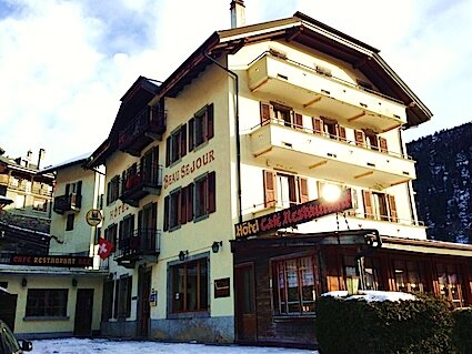 A charming Alpine Hotel with 20 fully furnished & comfortable rooms all with showers and balconies...