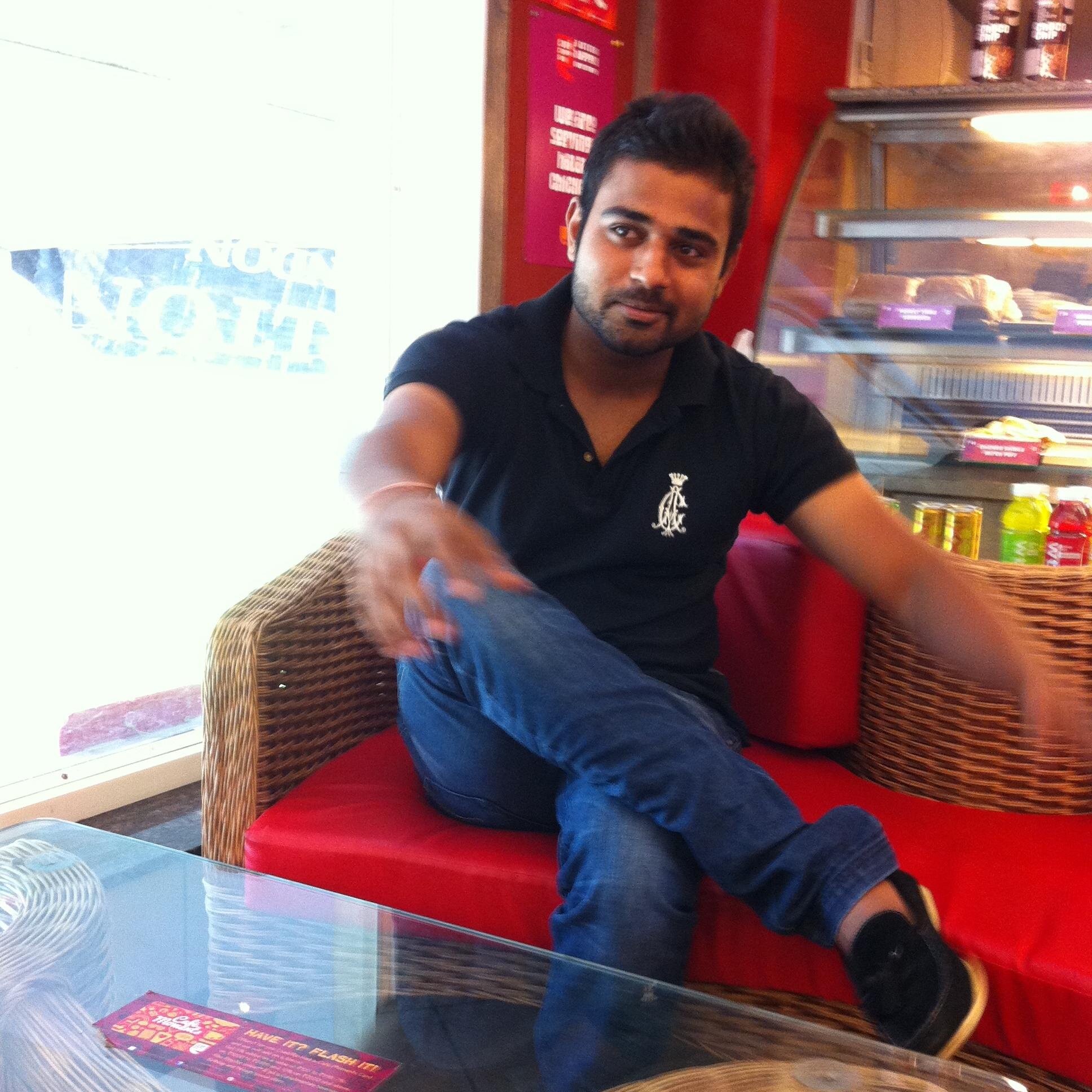 sushantt_'s profile picture. IAS aspirant