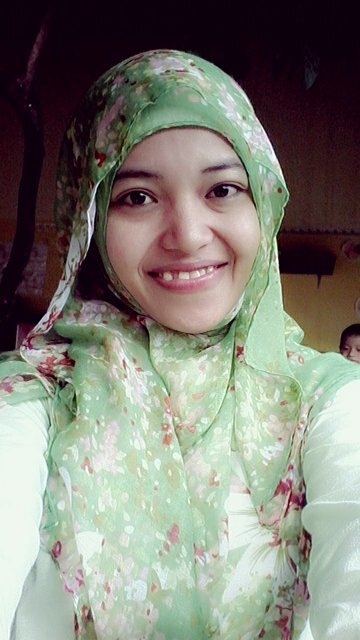 tanty_BS's profile picture. Allah tw ap yg qt p'buat &smua usha qt a/ utk mngabdi kpd-Nya.Kdg Allah mnguji,sjauh mna ksungguhn qt dlm mnggapai ridhoNya.Dg iznNya InsyaAllah smua mjdi nyata