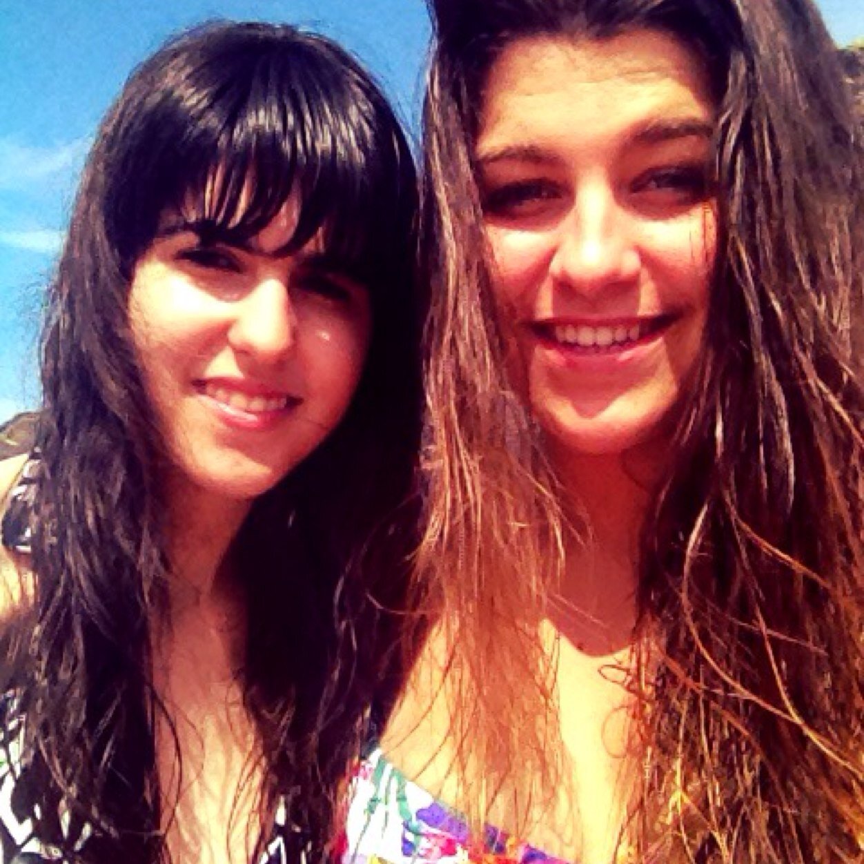 naroapoz's profile picture. 