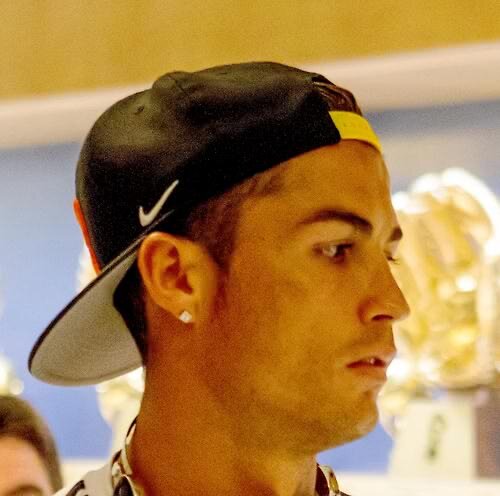 deva_rrr's profile picture. You can't change the past,so focus on making a great future | 115'14&70'17