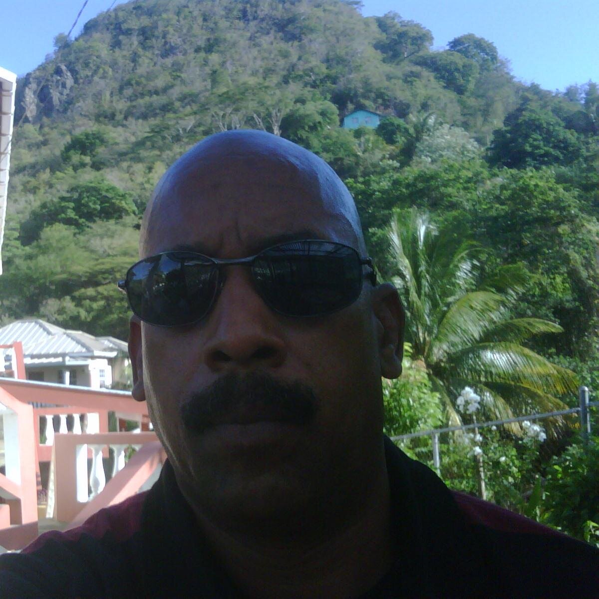 whoopsihaven's profile picture. 