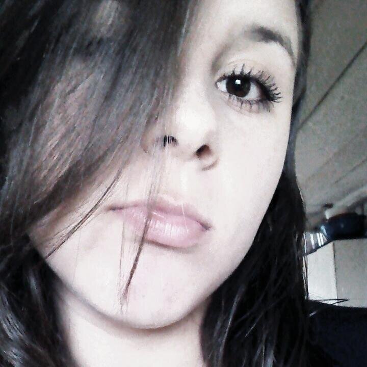 Ela é so minha @poxaalooh aqui :3