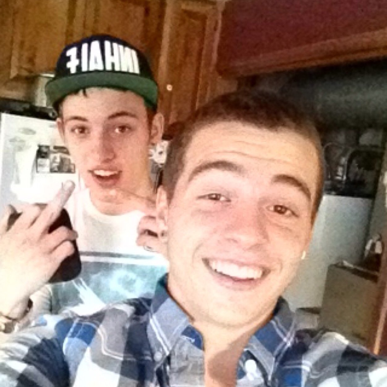 Andrew Shane Hulliberger 
Snapchat: hberg29
