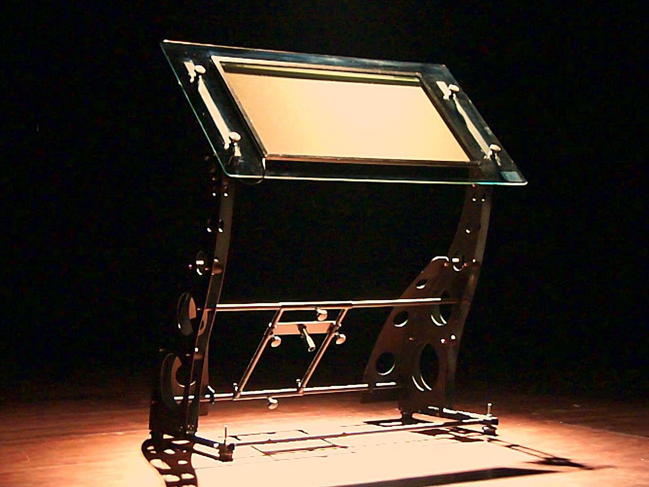 ikkut1's profile picture. IKKUT...A giant iPad?