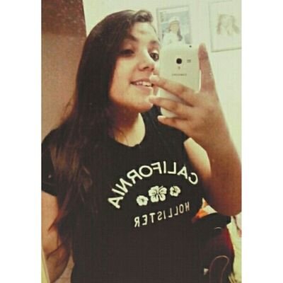 Ergue as taças e faz um brinde, que a riqueza venha em dobro ✌