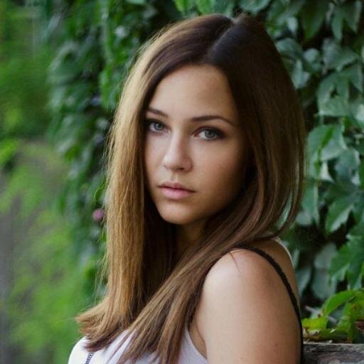 New account Follow back readers Shoutouts?