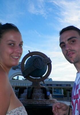 J_melchor7's profile picture. Vive y deja vivir