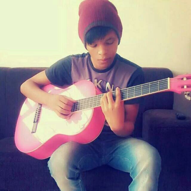 Sonho - Ser desenhista e se o orgulho da minha família.. estilo de vida muito rock and Roll e esportes radicais ...